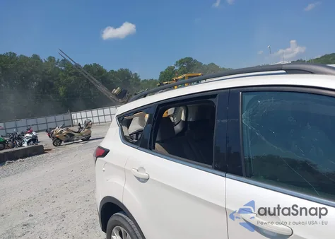 2017 Ford Escape Se z USA, uszkodzony, nr VIN 1FMCU0GD2HUD04750